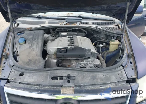 2004 Volkswagen Touareg V6 из США, поврежденный, VIN WVGBC67L74D022414